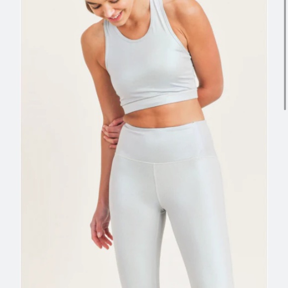 TEREZ 2-piece UpLift Sports Bra & Ankle Leggings Silver Obsidian Snakeskin Small - Picture 2 of 7